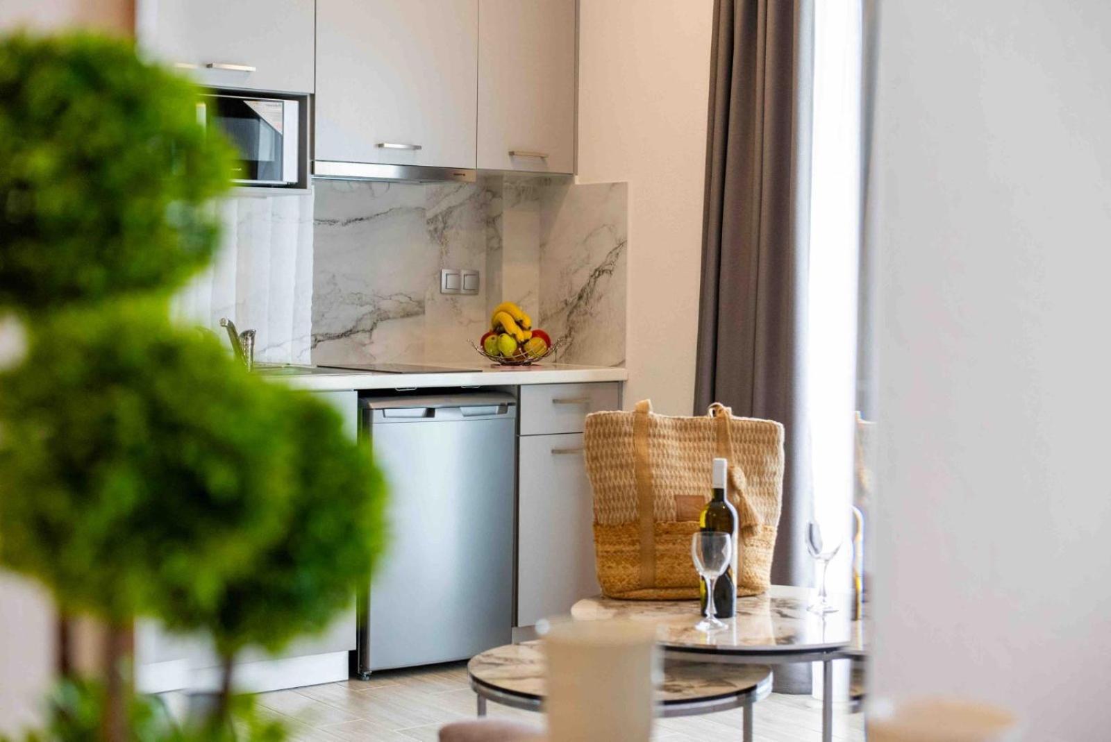La Cruz Luxury Apartments スタブロス エクステリア 写真